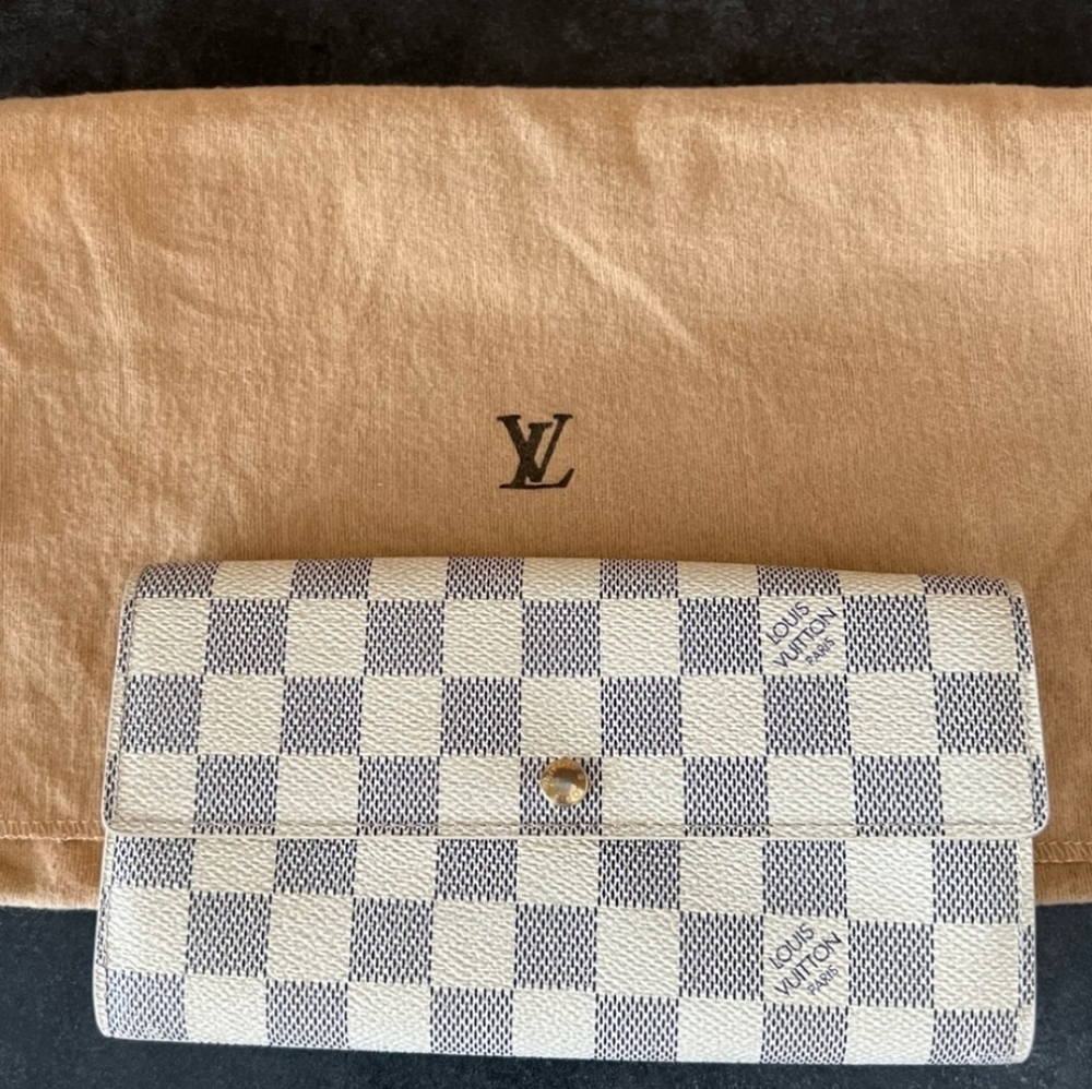 Louis Vuitton Damier Azur Portefeuille Sarah Long Wallet